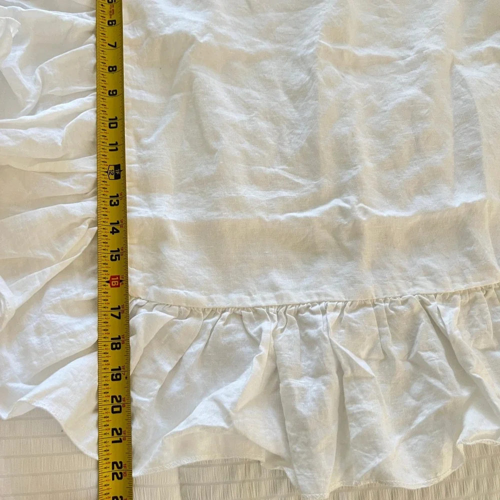 The White Linen Farmhouse brand white